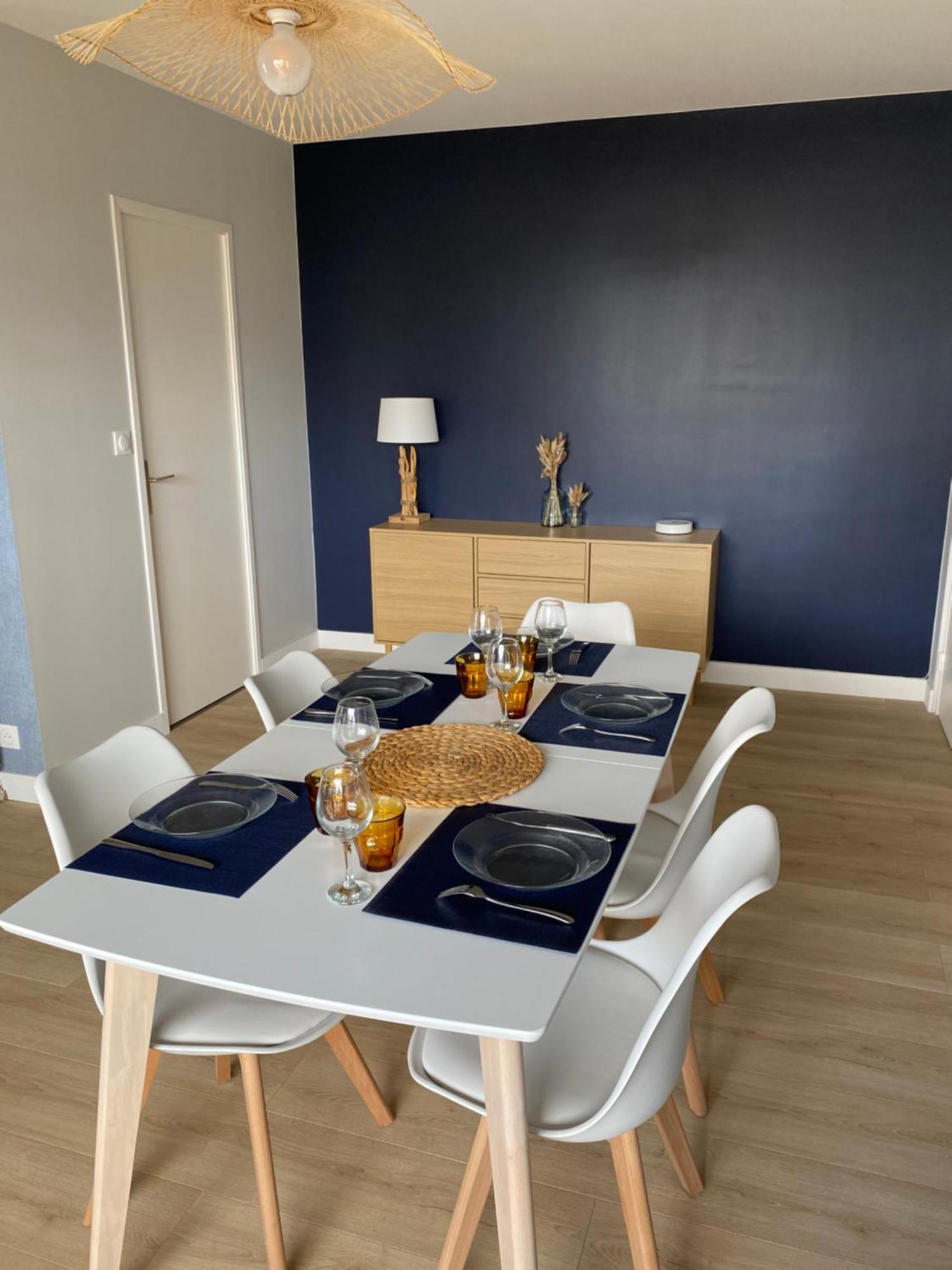 Appartement 65M2 Avec Balcon Vues Partielles Mer A 150M De La Plage Et Centre, Wifi Et Parking Prive Blonville-sur-Mer Buitenkant foto