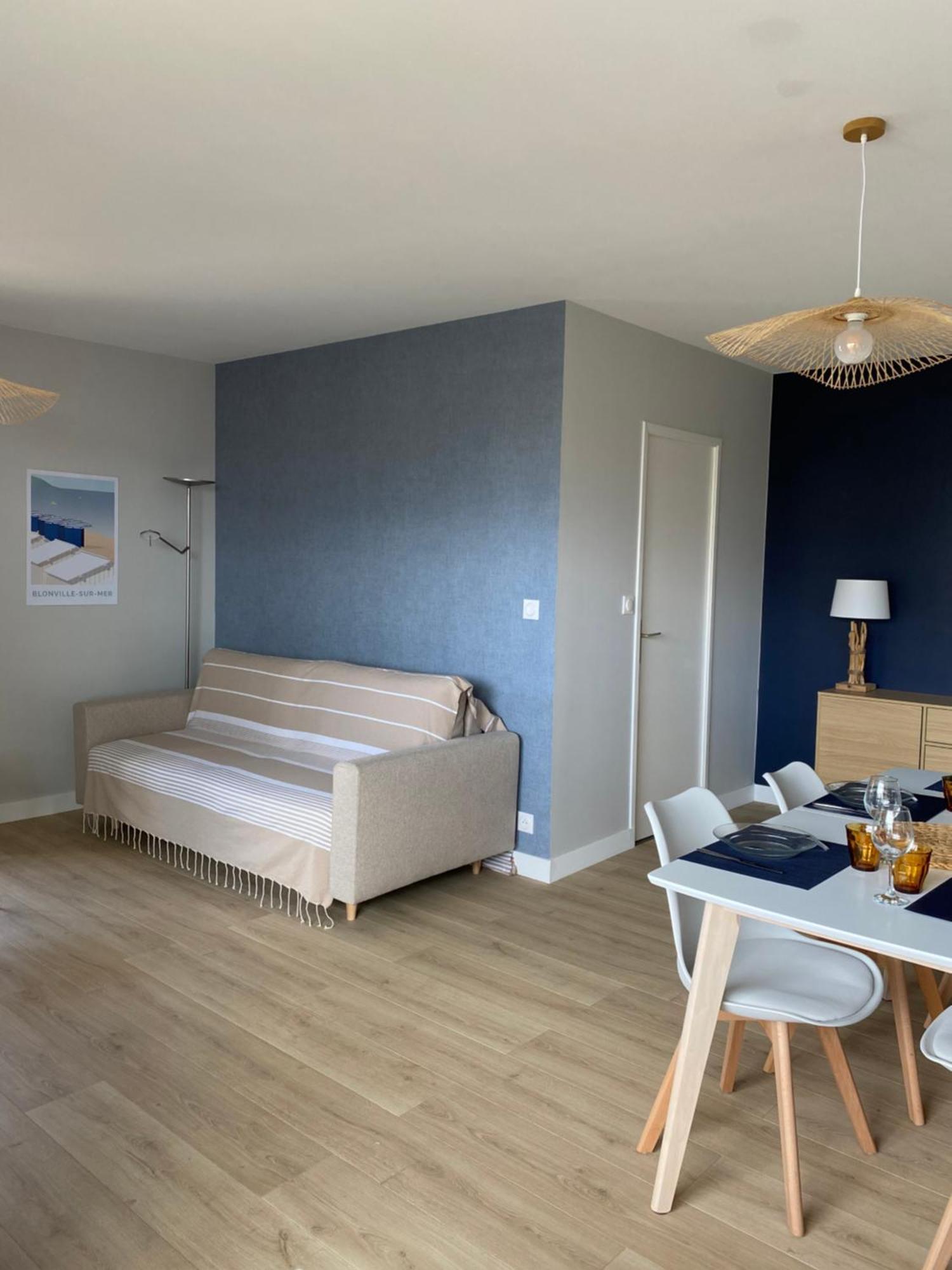 Appartement 65M2 Avec Balcon Vues Partielles Mer A 150M De La Plage Et Centre, Wifi Et Parking Prive Blonville-sur-Mer Buitenkant foto