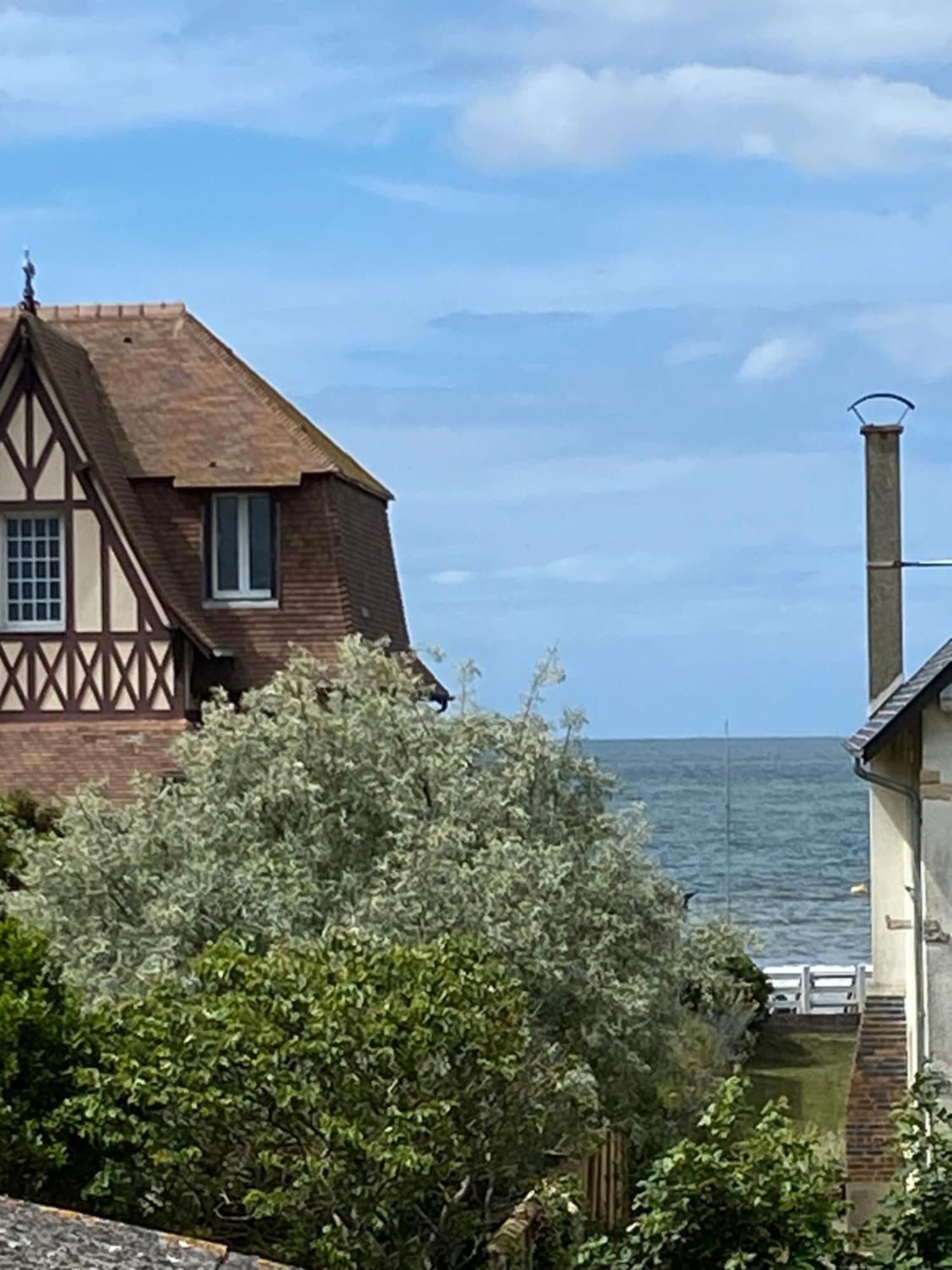 Appartement 65M2 Avec Balcon Vues Partielles Mer A 150M De La Plage Et Centre, Wifi Et Parking Prive Blonville-sur-Mer Buitenkant foto
