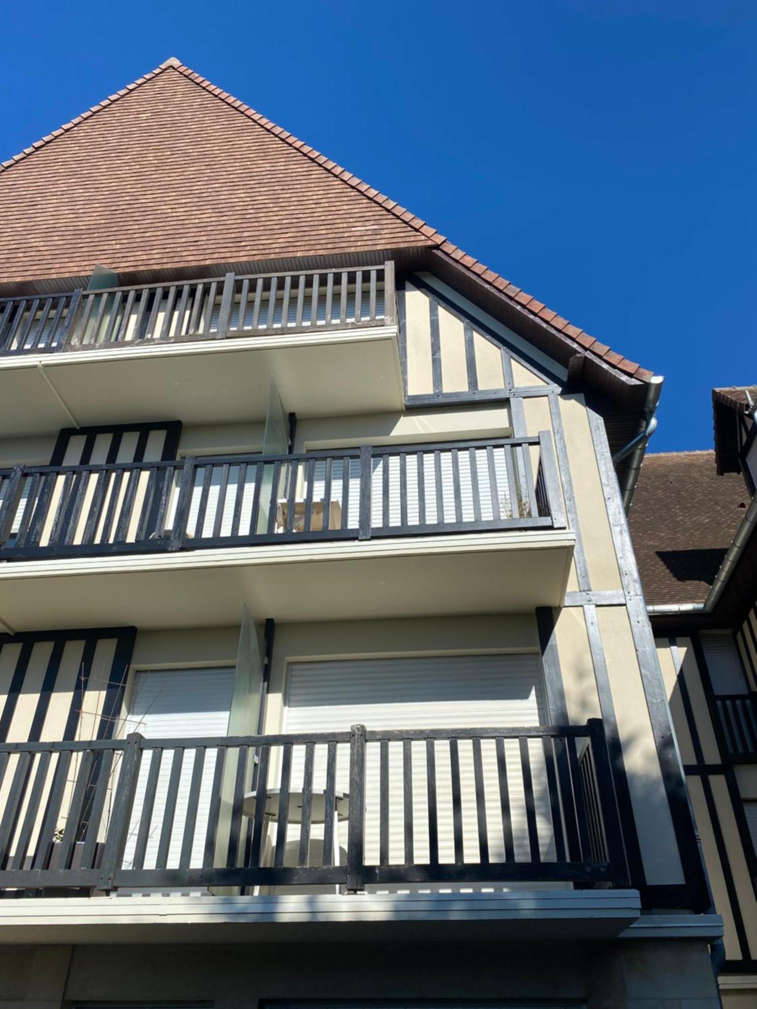 Appartement 65M2 Avec Balcon Vues Partielles Mer A 150M De La Plage Et Centre, Wifi Et Parking Prive Blonville-sur-Mer Buitenkant foto
